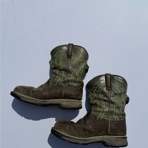 Leather Brown and green Ariat work boots #westernboots